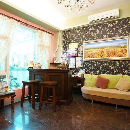 Yaya House Bed & Breakfast Jiaxin Екстериор снимка