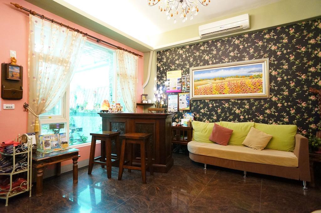 Yaya House Bed & Breakfast Jiaxin Екстериор снимка